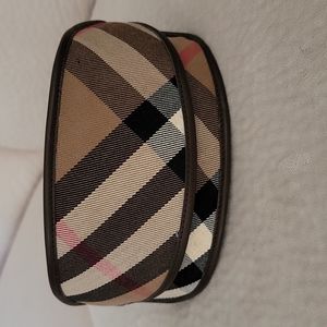 Burberry Sunglass Case
